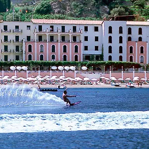 lido-mediterranee.sicilyhotelsitaly.net/