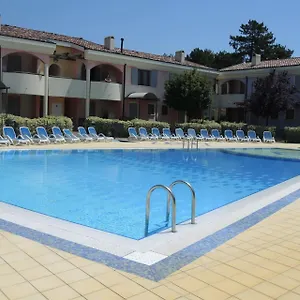  Apartman Villaggio Tulipano Olaszország