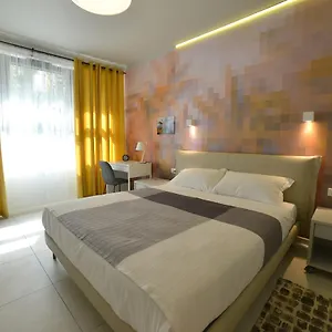 Miki Hotel