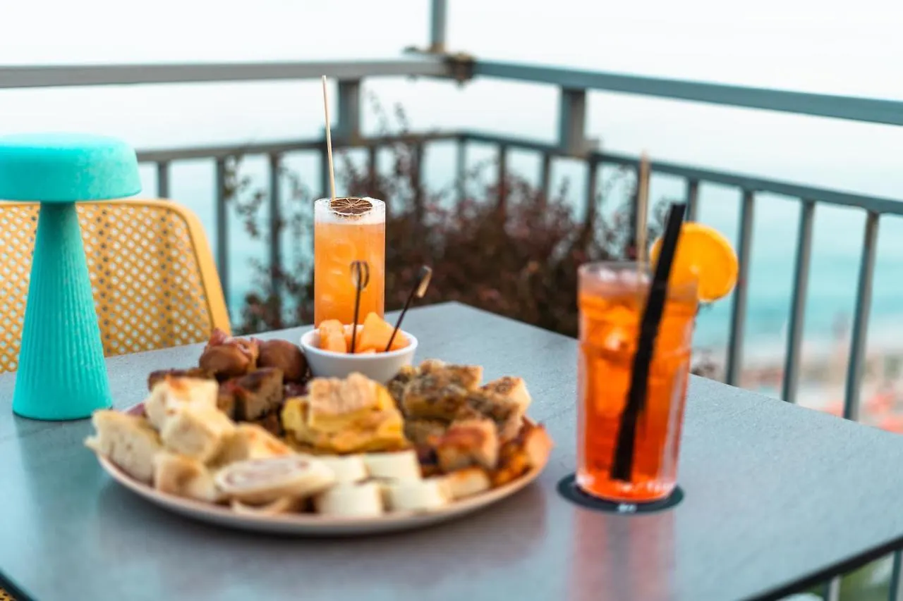 Hotel Jolly Roger Pietra Ligure